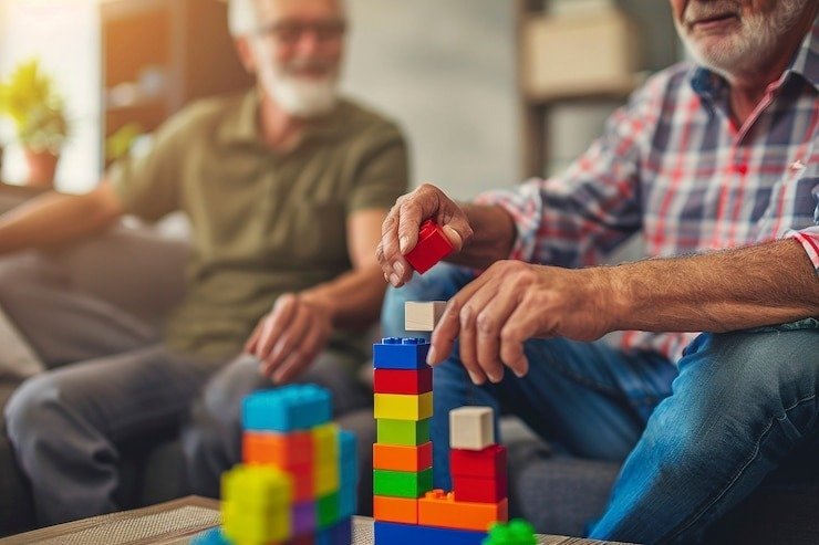 Navigating Digital Trends: Awards of Choice in Online News and Education